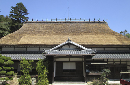 九州茅葺屋根工事店