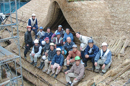 九州茅葺屋根工事店