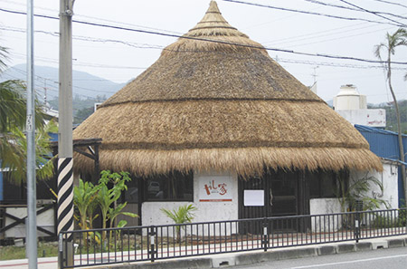 九州茅葺屋根工事店