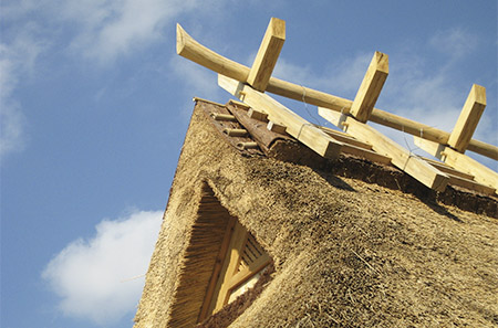 九州茅葺屋根工事店