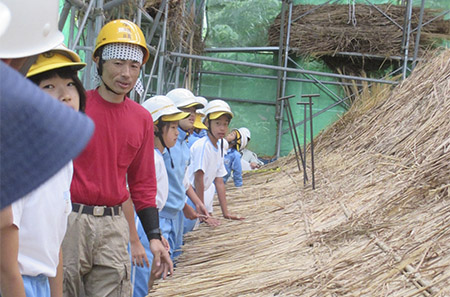 九州茅葺屋根工事店